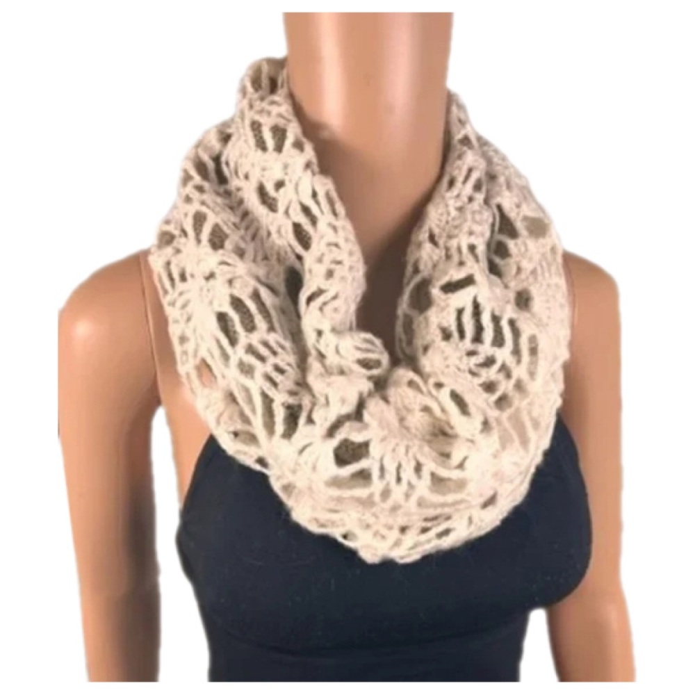 Betsey Johnson Beige Brown Gold Scarf Warm Soft